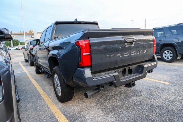 2025 Toyota TACOMA SR5 SR5