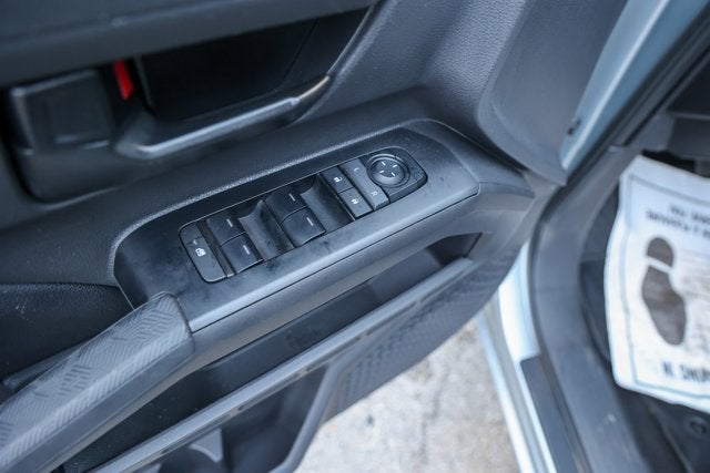 2025 Toyota TACOMA SR5 SR5