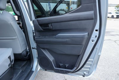 2025 Toyota TACOMA SR5 SR5