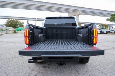 2025 Toyota TACOMA SR5 SR5