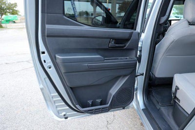 2025 Toyota TACOMA SR5 SR5