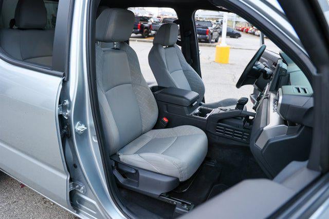 2025 Toyota TACOMA SR5 SR5