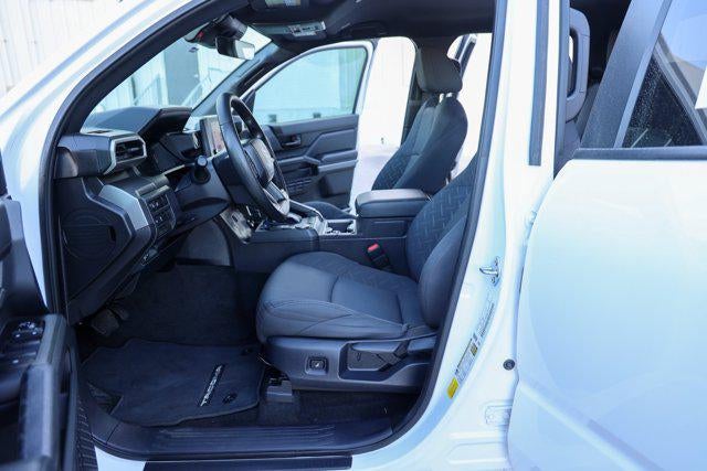 2024 Toyota TACOMA SR5 SR5