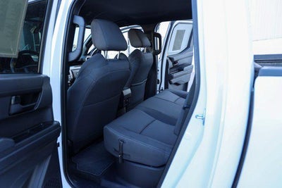 2024 Toyota TACOMA SR5 SR5