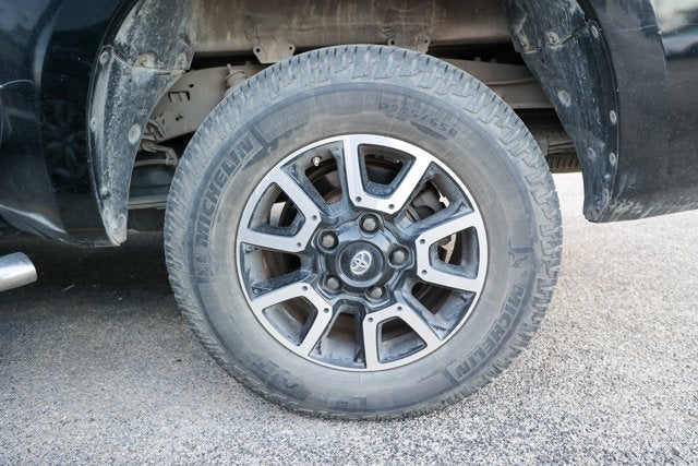 2025 Toyota Tacoma 4WD SR5