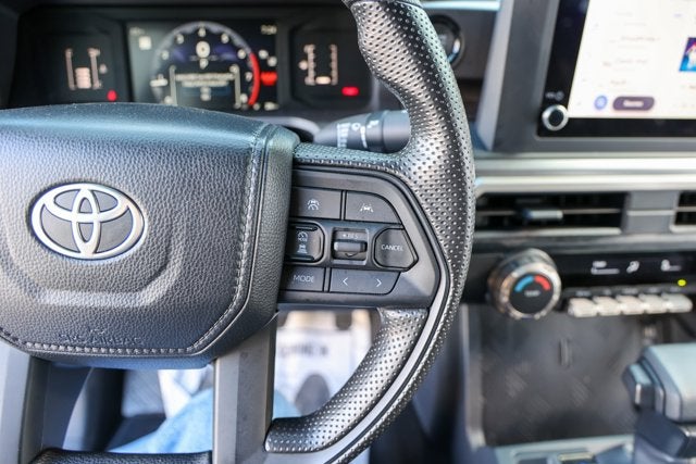 2025 Toyota TACOMA SR5 SR5