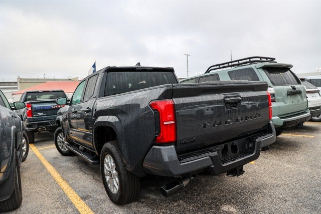 2025 Toyota Tacoma 4WD SR5