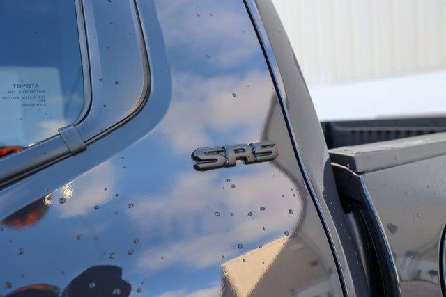 2025 Toyota TACOMA SR5 SR5