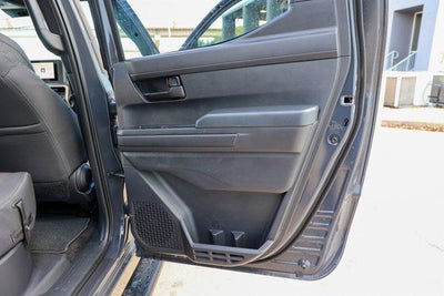 2025 Toyota TACOMA SR5 SR5