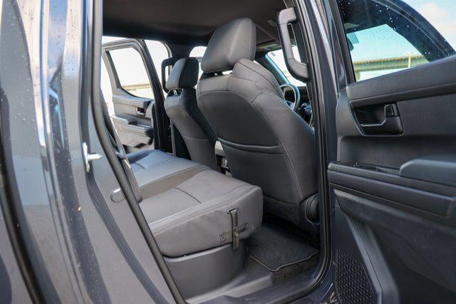 2025 Toyota TACOMA SR5 SR5