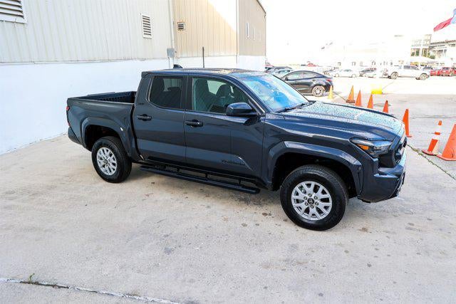 2025 Toyota TACOMA SR5 SR5