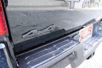 2025 Toyota TACOMA SR5 SR5