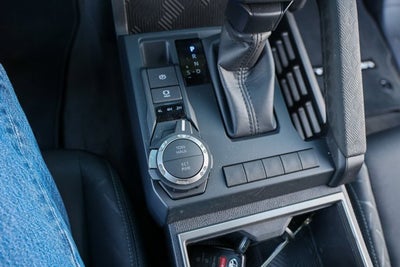 2025 Toyota TACOMA SR5 SR5