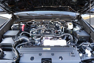 2025 Toyota TACOMA SR5 SR5