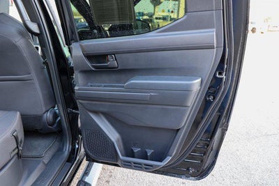 2025 Toyota TACOMA SR5 SR5