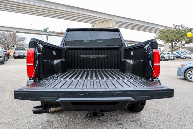 2025 Toyota TACOMA SR5 SR5