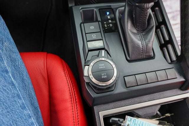 2025 Toyota TACOMA SR5 SR5