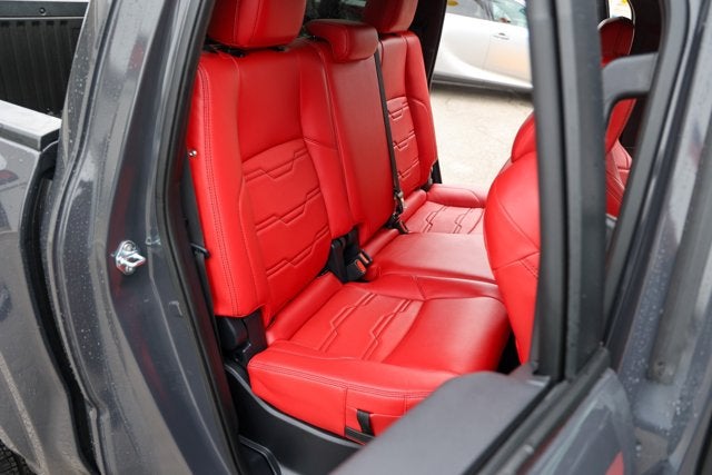 2025 Toyota TACOMA SR5 SR5