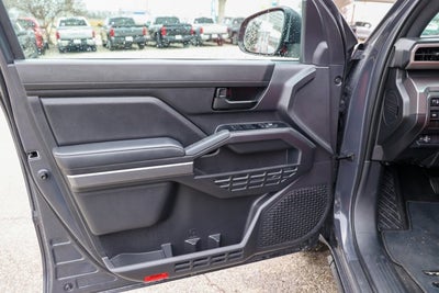 2025 Toyota TACOMA SR5 SR5