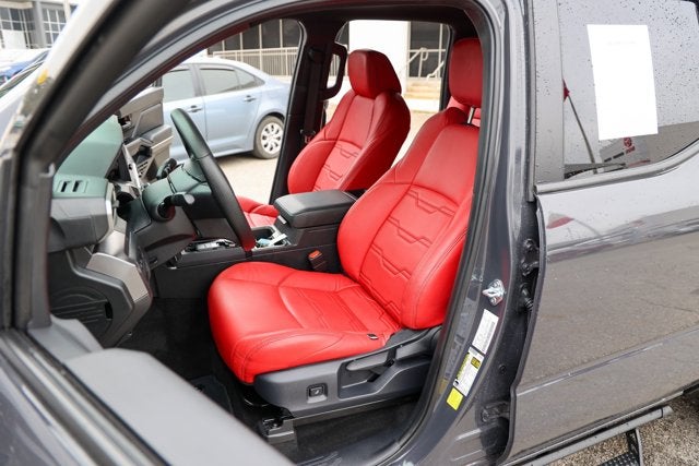 2025 Toyota TACOMA SR5 SR5