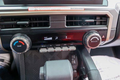 2025 Toyota TACOMA SR5 SR5