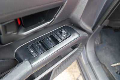 2025 Toyota TACOMA SR5 SR5