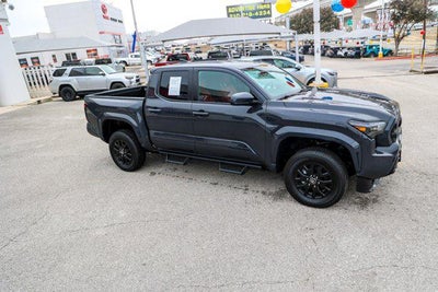 2025 Toyota TACOMA SR5 SR5