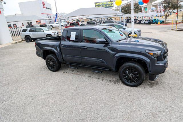 2025 Toyota TACOMA SR5 SR5
