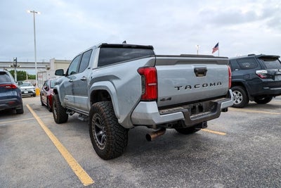 2025 Toyota Tacoma 4WD SR5