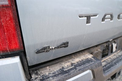 2025 Toyota Tacoma 4WD SR5