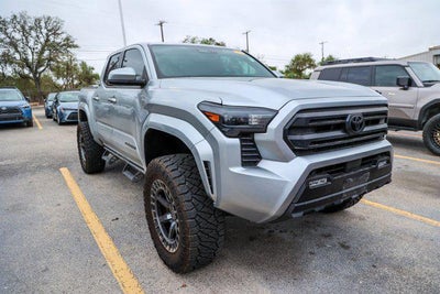 2025 Toyota TACOMA SR5 SR5