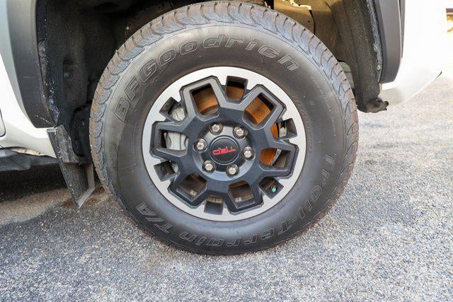 2024 Toyota TACOMA TRD OFFRD TRD Off Road