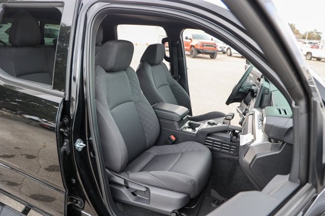 2025 Toyota TACOMA SR5 SR5