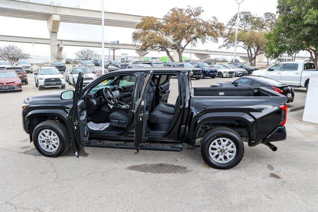 2025 Toyota TACOMA SR5 SR5