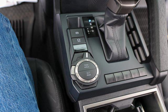 2025 Toyota TACOMA SR5 SR5