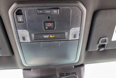 2025 Toyota TACOMA SR5 SR5