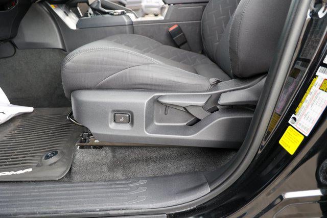 2025 Toyota TACOMA SR5 SR5