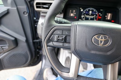 2025 Toyota TACOMA SR5 SR5