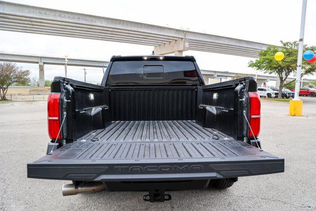 2025 Toyota TACOMA SR5 SR5