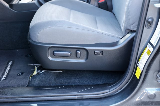 2023 Toyota TACOMA SR5 SR5