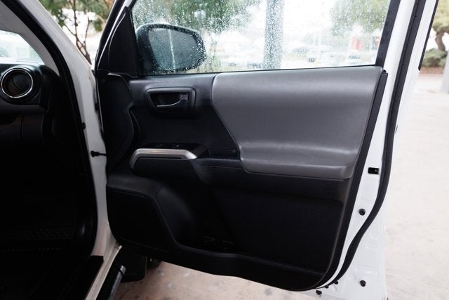 2023 Toyota TACOMA SR5 SR5