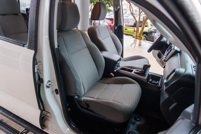 2023 Toyota TACOMA SR5 SR5