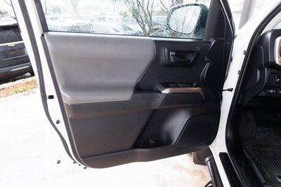 2023 Toyota TACOMA SR5 SR5