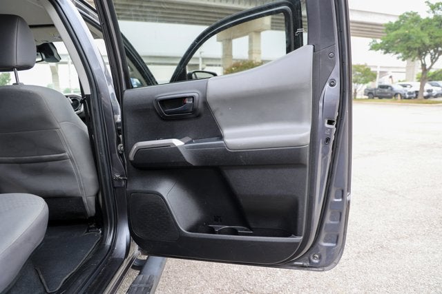 2023 Toyota TACOMA SR5 SR5