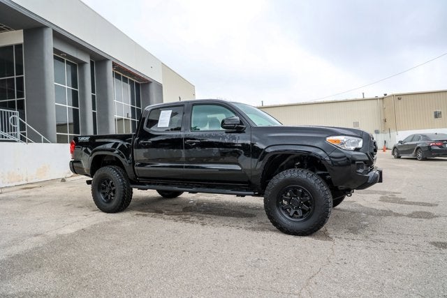2023 Toyota TACOMA SR SR5