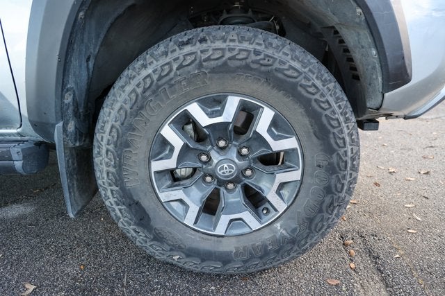 2022 Toyota Tacoma 4WD TRD Off Road