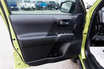 2023 Toyota TACOMA TRD OFFRD TRD Off Road