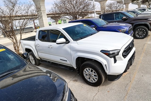 2024 Toyota TACOMA SR5 SR5