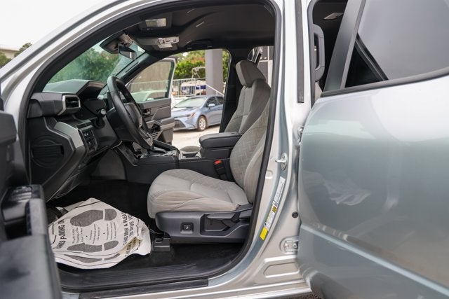 2025 Toyota Tacoma SR5