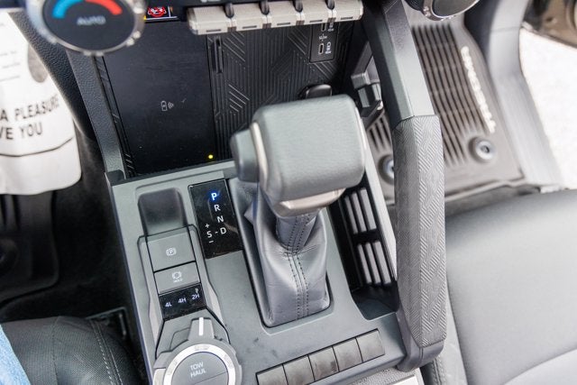 2025 Toyota TACOMA SR5 SR5